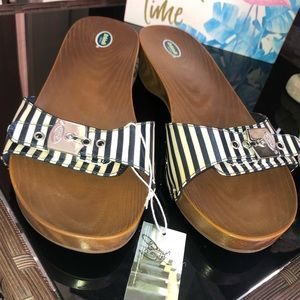 New With Tags Dr. Scholls Stripped Sandals